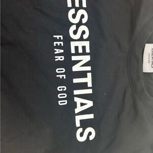 essential t shri